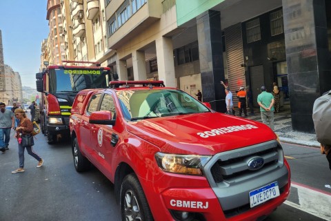 Incêndio em Prédio no Centro de Niterói
