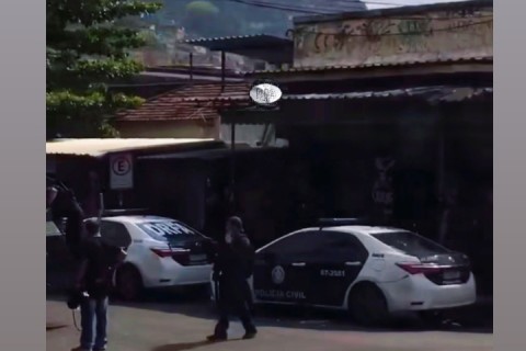 Intenso Tiroteio no Complexo do Alemão Deixa Cinco Mortos e Nove Feridos Nesta Sexta-feira (24)